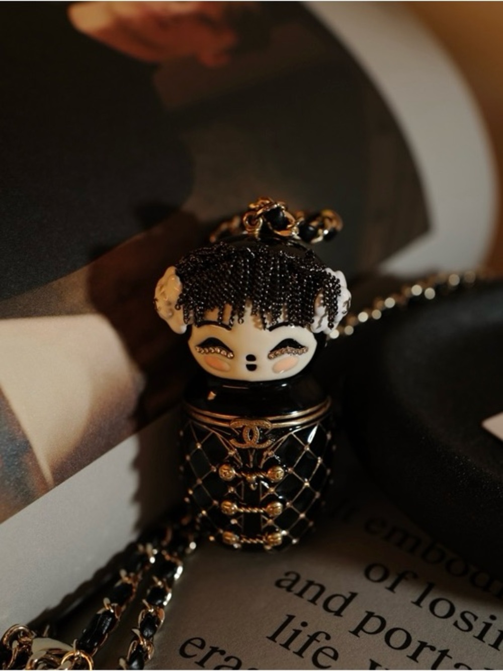 ✨Ultra Rare ChaneI ✨ Shanghai “China Doll” Minaudière Art NECKLACE!!!!